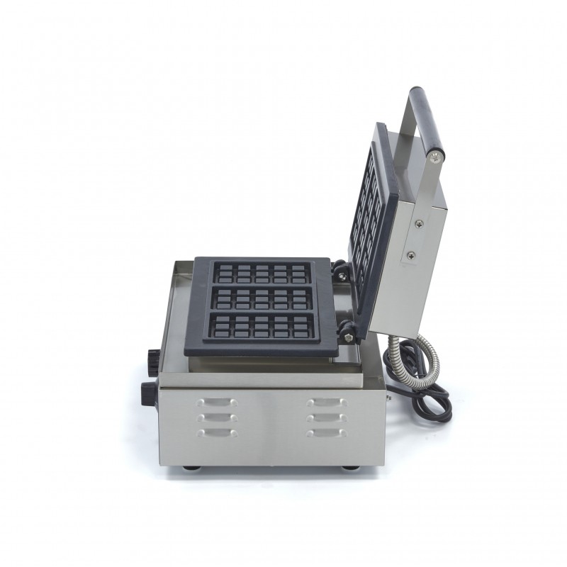 Waffle Maker Classic - 5 x 3 Waffle Maker Classic - 5 x 3