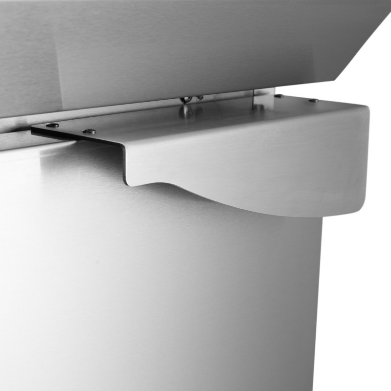 Cooker - 4 Burners - Induction - 70cm Deep - with Stand Cooker - 4 Burners - Induction - 70cm Deep - with Stand
