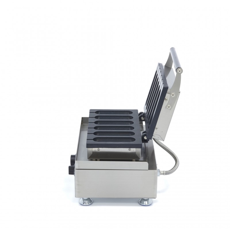 Waffle Maker - 6 Sticks - Corn Dogs Waffle Maker - 6 Sticks - Corn Dogs