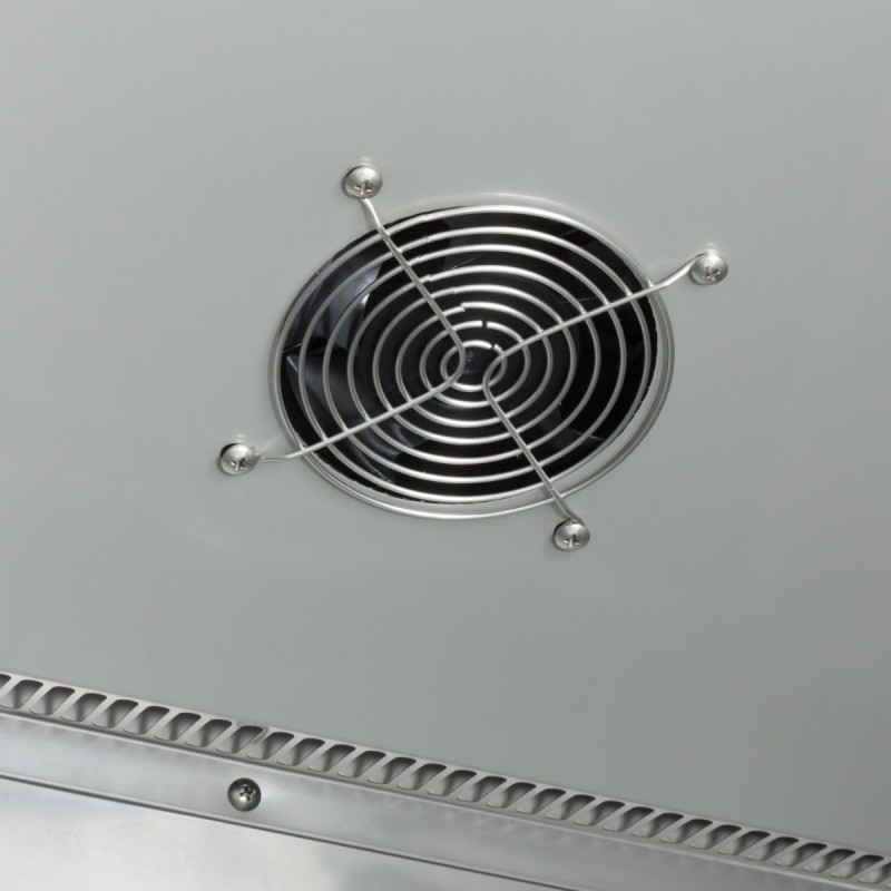 Fridge - 600L - 3 Adjustable Shelves (2/1 GN) - on Wheels - Fridge - 600L - 3 Adjustable Shelves (2/1 GN) - on Wheels -