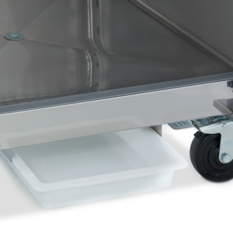 Fridge - 600L - 3 Adjustable Shelves (2/1 GN) - on Wheels - Fridge - 600L - 3 Adjustable Shelves (2/1 GN) - on Wheels -