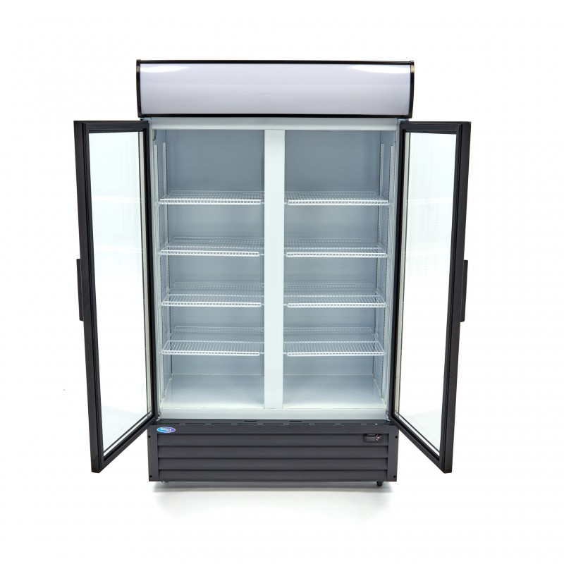 Drinks Fridge - 700L - 8 Adjustable Shelves Drinks Fridge - 700L - 8 Adjustable Shelves
