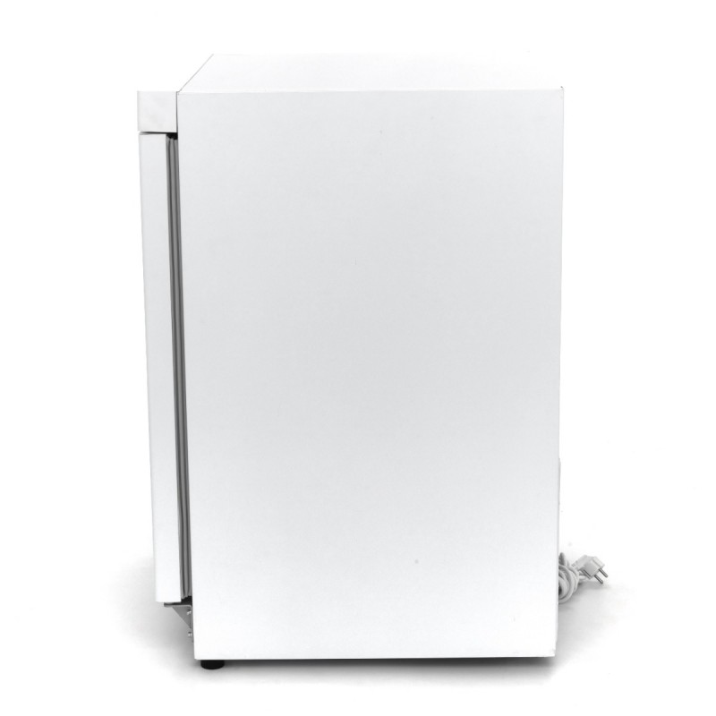 Fridge - 200L - 3 Adjustable Shelves - White Fridge - 200L - 3 Adjustable Shelves - White