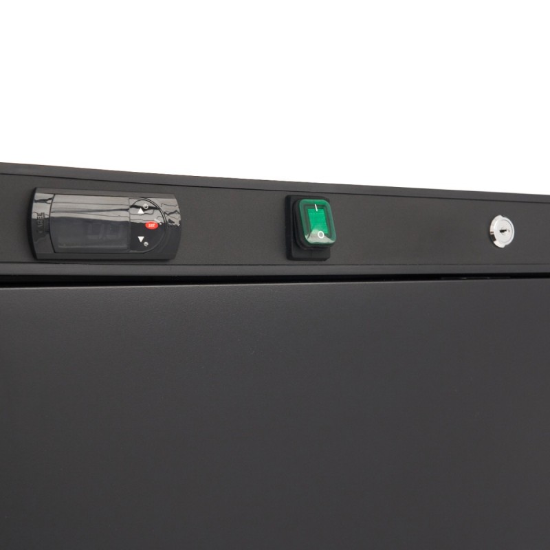 Fridge - 600L - 4 Adjustable Shelves - Black Fridge - 600L - 4 Adjustable Shelves - Black